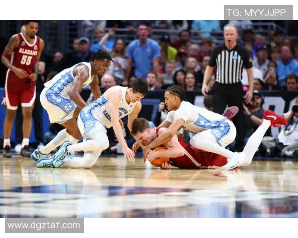 掘金与爵士激战成败揭秘比分背后的精彩瞬间分析