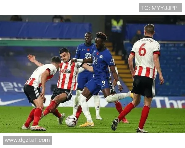 横滨FC与町田的激烈对决展现足球魅力与团队精神