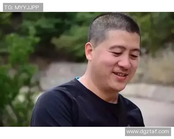 成都足球队的耐力挑战与发展之路探讨MBA