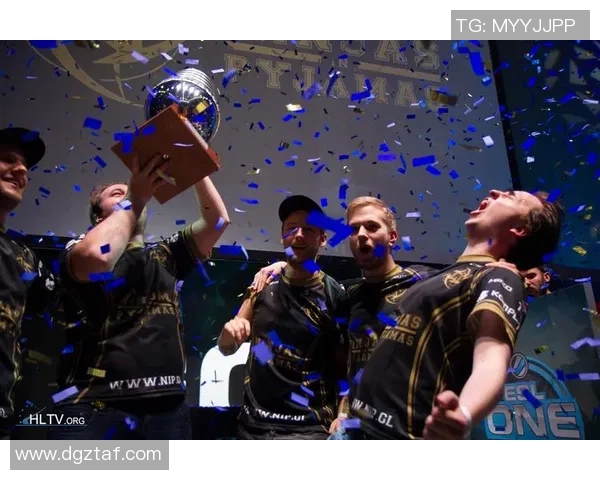 CSGO团队协作排名新突破JDG战队表现引领潮流再创新高 CSGO团队协作排名新突破JDG战队表现引领潮流再创新高