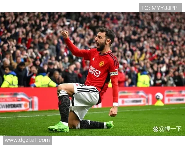 欧冠激战曼联对阵巴黎球员精彩对决全解析与战术分析 欧冠激战曼联对阵巴黎球员精彩对决全解析与战术分析