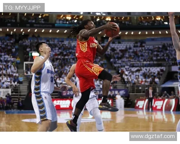 深圳篮球队防守革新之路：从传统到现代的全面转型与突破